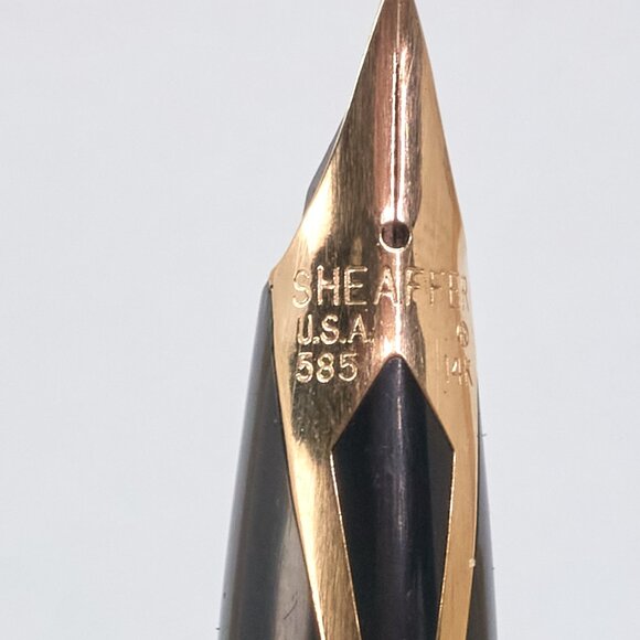 Sheaffer 14K Gold Nib Fountain Pen / Burgundy Marbled / Made in USA - Picture 9 of 15